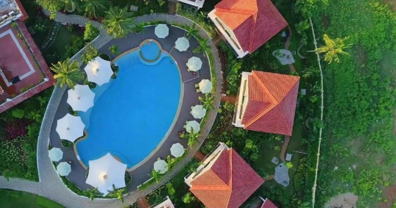 สวัสติ จิลิกา รีสอร์ต Hotel Kanaipur ภายนอก รูปภาพ